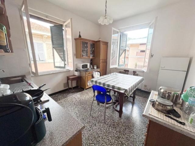 Porzione di Casa in affitto a Recco via Milite Ignoto, arredato, posto auto, riscaldamento autonomo TrovaCasa