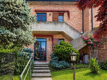 Porzione di casa in vendita a Voghiera, Gualdo