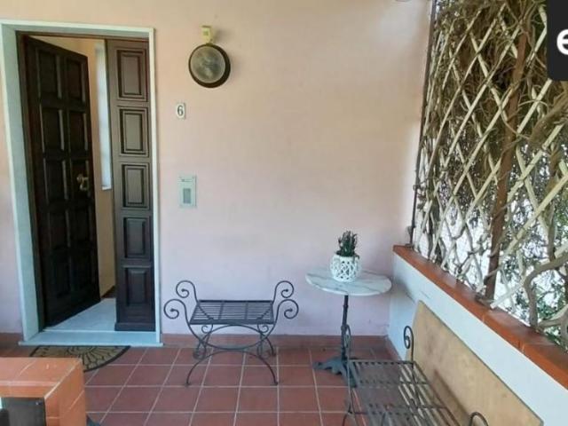 Porzione di casa in vendita a Carrara