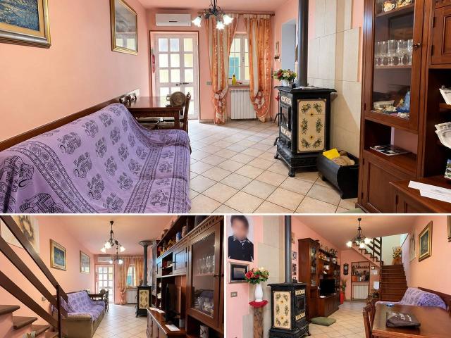 Porzione di casa in vendita a Carrara