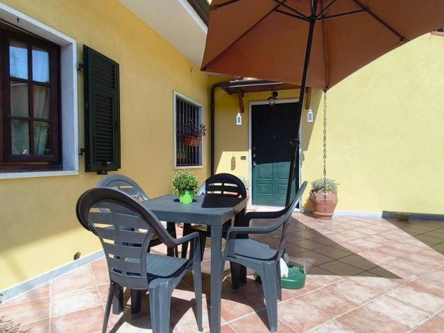 Porzione di casa in vendita a Carrara