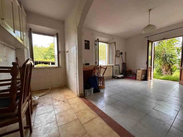Porzione di casa in vendita a Cascina
