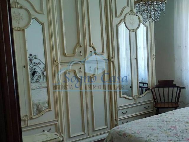 Porzione di casa in vendita a Luni