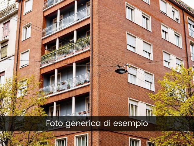 Porzione di casa in vendita a Luni