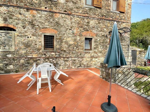 Porzione di casa in vendita a Sarzana