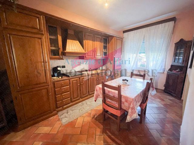 Porzione di fabbricato in vendita a Ceneselli