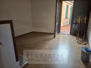 PORZIONE INDIPENDENTE IN LOCAZIONE A PONTE DI BRENTA