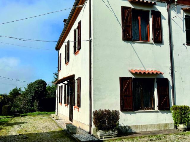 Porzione indipendente in vendita a Voghiera