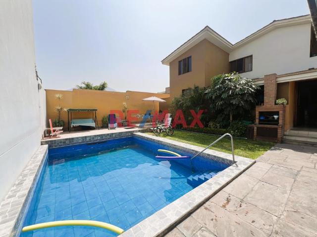 ¡Por Ocasion Vendo Casa Casa+Dpto En Condominio En Urb. Sol De La Molina!
