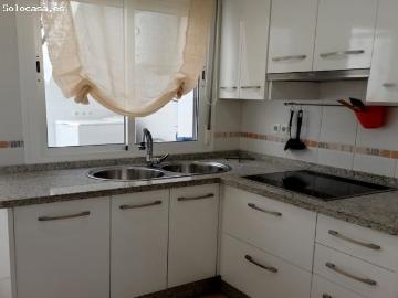 Por temporada: Coqueta y preciosa casa mata en alquiler