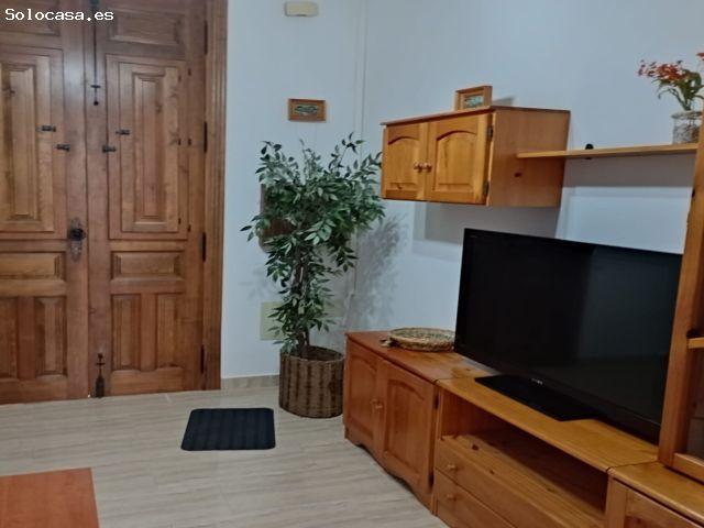 Por temporada: Coqueta y preciosa casa mata en alquiler