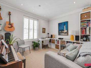 Porchester Square, London, W2