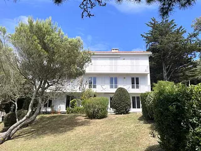 Pornic 44210 Achat / Vente appartement 3 pièces t3 cave parking