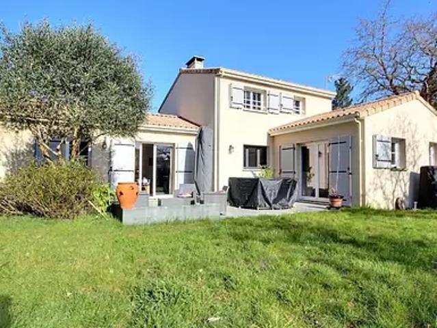 Pornic 44210 Achat / Vente maison 7 pièces t7 au dernier étage terrasse