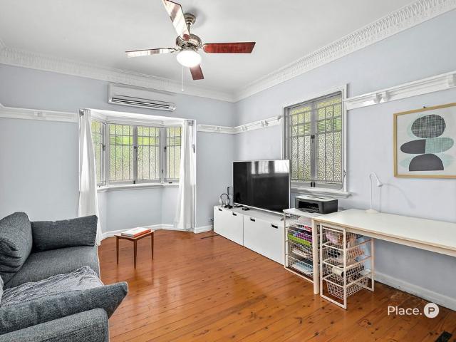 Post War Charm with Family Functionality