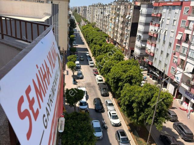 Postane Yanı tüm İhtiyaç Noktalarına Yürüme Mesafesinde 3+1 Kiralık Daire