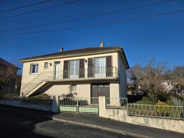 Posez vos valises dans cette chaleureuse maison familiale
