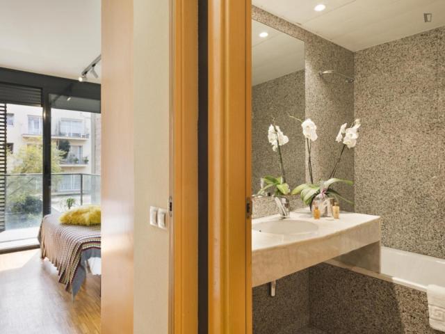 Posh 3 bedroom apartment in Sarrià Sant Gervasi