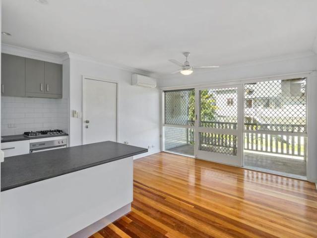 Position and Privacy in Central Annerley