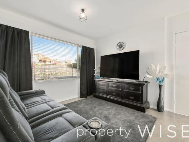 Position Perfect Fully Furnished