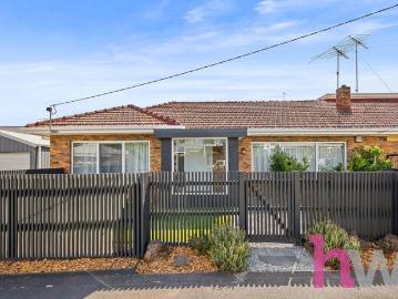 Geelong, Greater Geelong, Victoria - Equipped kitchen