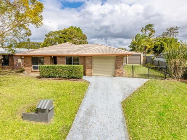 OPEN HOME SATURDAY 10:00 10:30AM