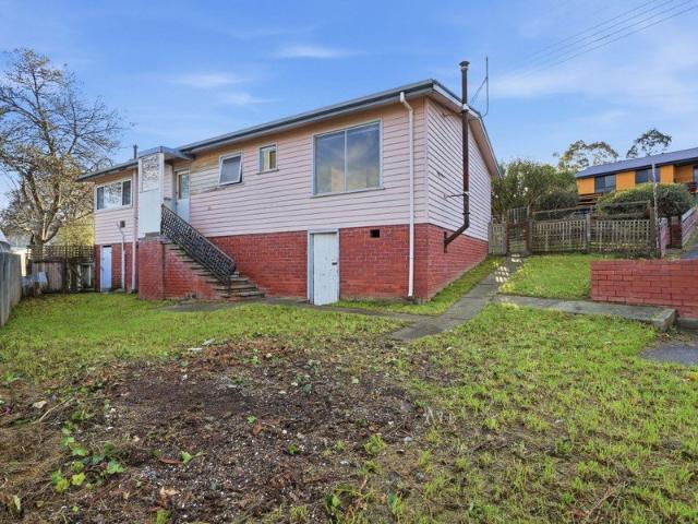 Positioned in a peaceful pocket of New Norfolk