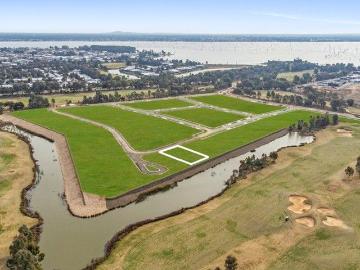 Positioned Perfectly on the Waterway & Fairway!