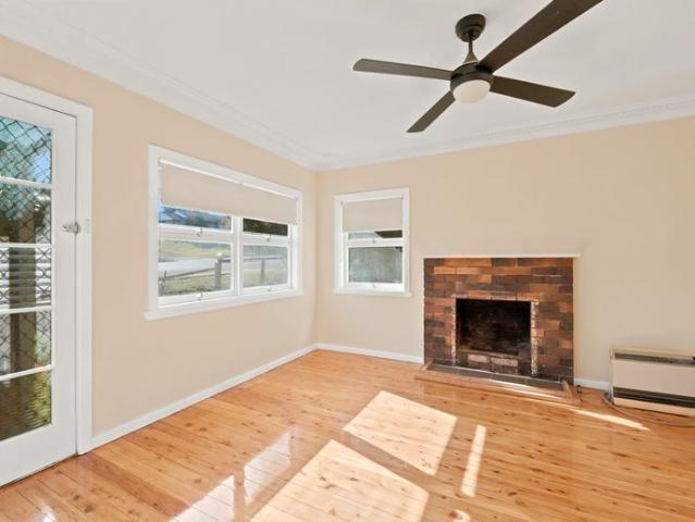 Possibilities and Space in convenient North Hill