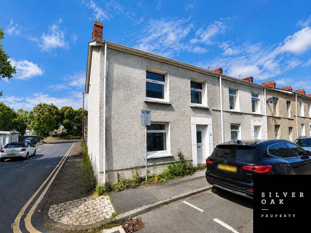Pottery Place, Llanelli, Carmarthenshire SA15, 3 bed end terrace house to rent, £775 pcm | PrimeLocation