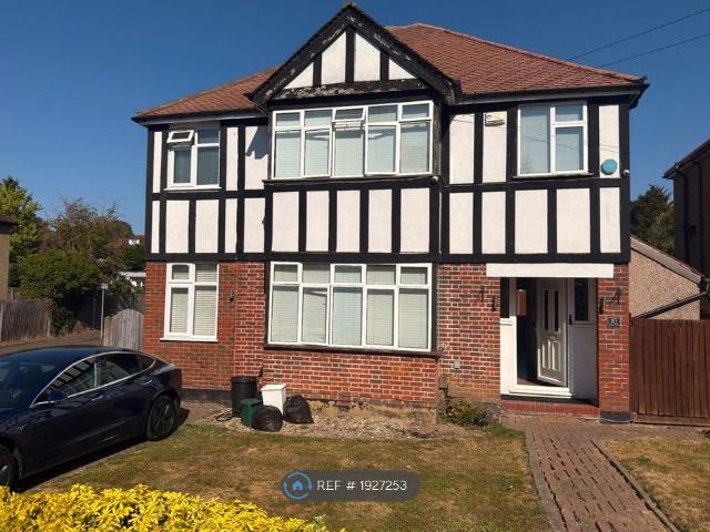 Potter St, Northwood HA6, 4 bed detached house to rent, £3,450 pcm | PrimeLocation
