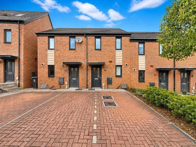 Potter Street, Old St. Mellons CF3, 2 bed terraced house to rent, £1,300 pcm | PrimeLocation