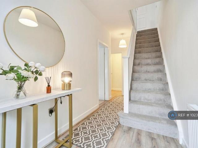 Potternewton Lane, Leeds, LS7 3 bed terraced house to rent £1,500 pcm £346 pw