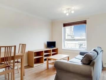 Potters Lodge, 50 Manchester Road, Cubitt Town, London, E14 3BE, United Kingdom | 2 bed apartment for rent #41027451 | Rentberry