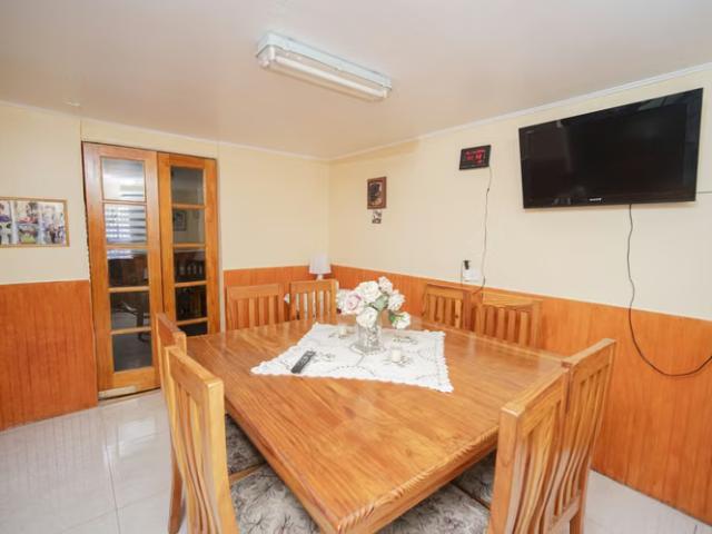 ¡Potencial comercial estratégico! Gran Propiedad Esquina en Rubén Donoso | 4 dormitorios por 8500.00 en Iquique
