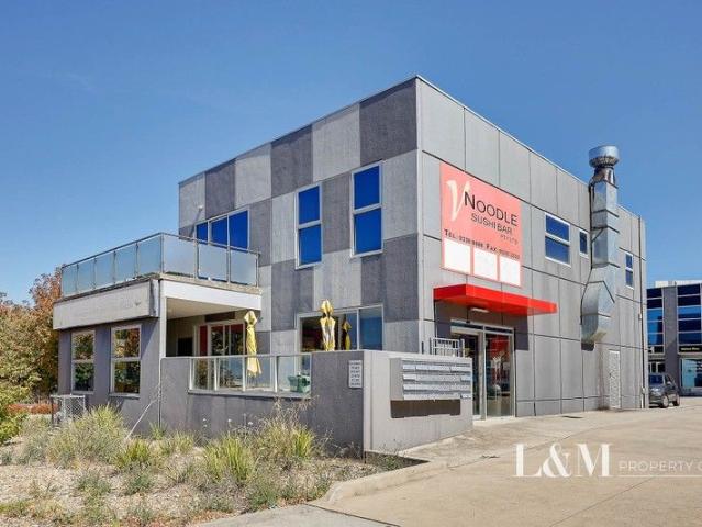 Potential As Airbnb Or Office!