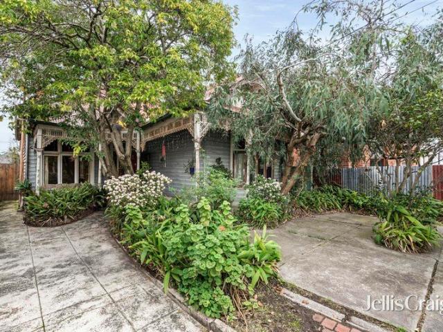 Potential in a premier city fringe pocket