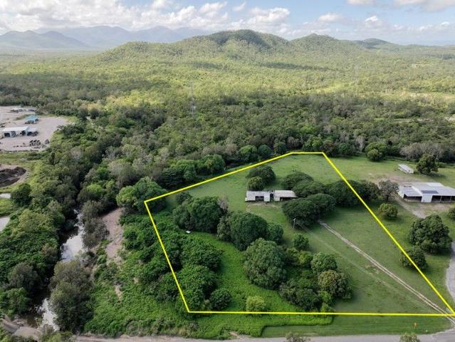 POTENTIAL! POTENTIAL! 6.2 ACRES ROSENEATH