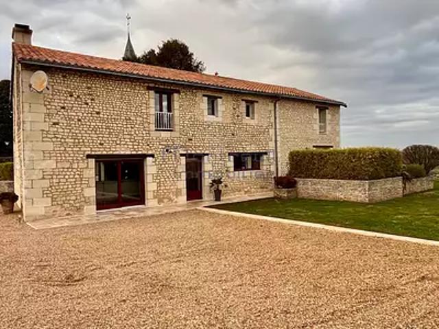 Pouançay 86120 Achat / Vente maison 7 pièces t7