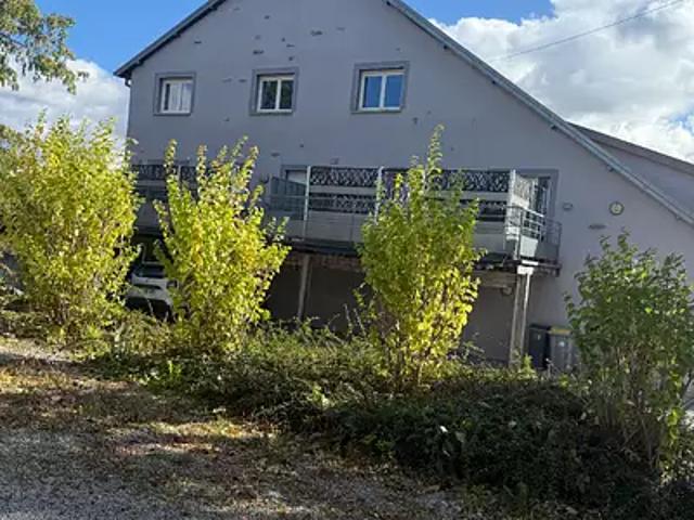 Pouilley les Vignes 25115 Achat / Vente appartement 2 pièces t2 au dernier étage cave