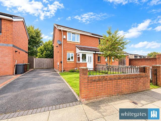Poulsom Drive, Merseyside L30 2 bed semi detached house to rent £900 pcm £208 pw