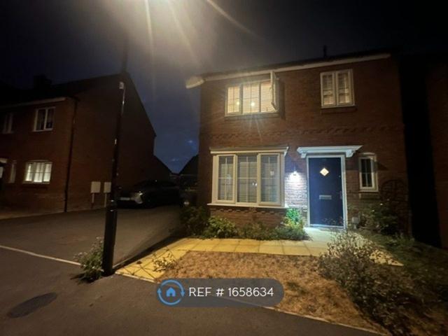 Poulson Road, Rugby CV23, 3 bed detached house to rent, £1,580 pcm | PrimeLocation