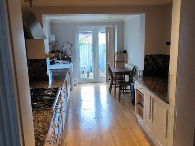 Pound Bank Road, Malvern WR14, 2 bed semi detached house to rent, £1,250 pcm | PrimeLocation