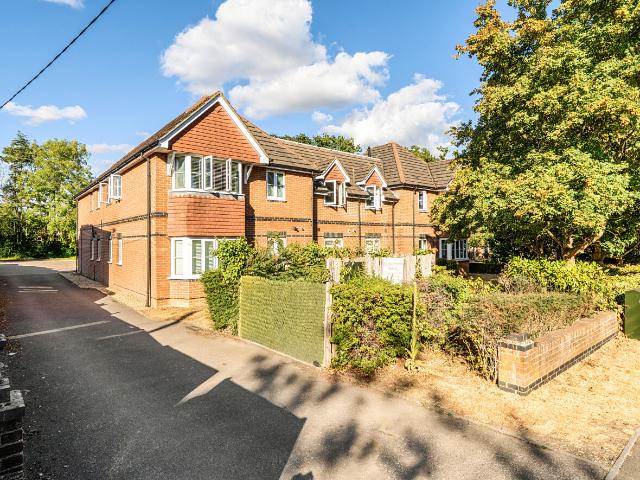 Pound Road, Bursledon, Southampton, Hampshire, SO31