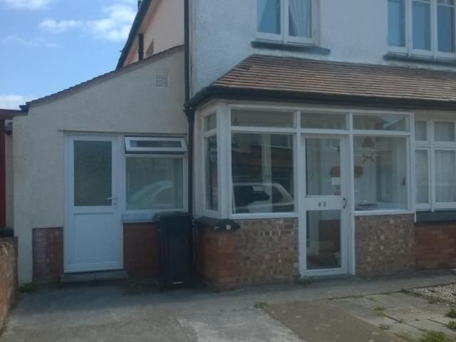 Poundfield Road, Minehead TA24, 1 bed flat to rent, £700 pcm | PrimeLocation