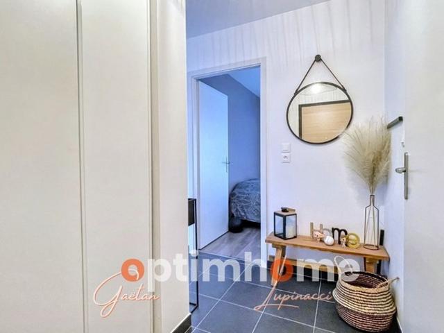 Pour investissement locatif: Appartement T2 à vendre AMNEVILLE 57