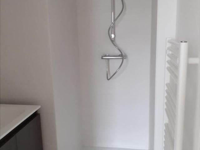 Pour visiter et pour tous renseignements, appeler le 02.23.55.91.17 Cet appartement récent de.