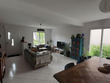 Pour visiter et renseignements, appeler le 02.23.55.91.17. VITRE, Quartier La Fleuriais Pro.