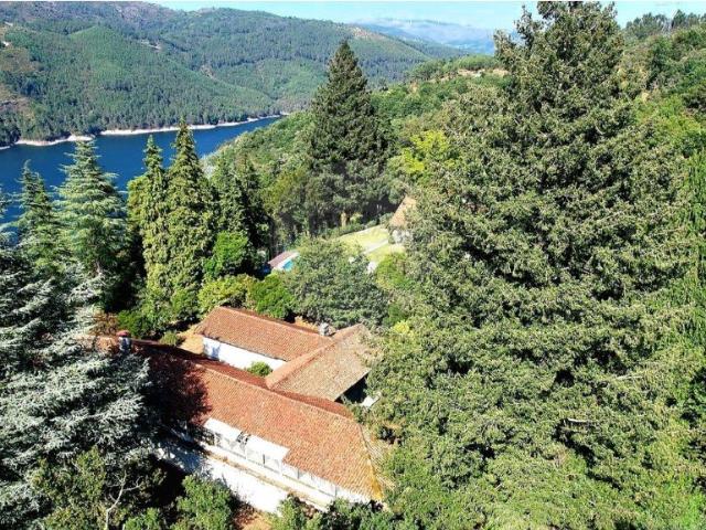 Pousada com 12 quartos, em Salamonde, Vieira do Minho 'GER. 0m² Salamonde
