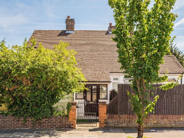 Powder Mill Lane, Twickenham TW2, 3 bed semi detached house to rent, £2,850 pcm | PrimeLocation